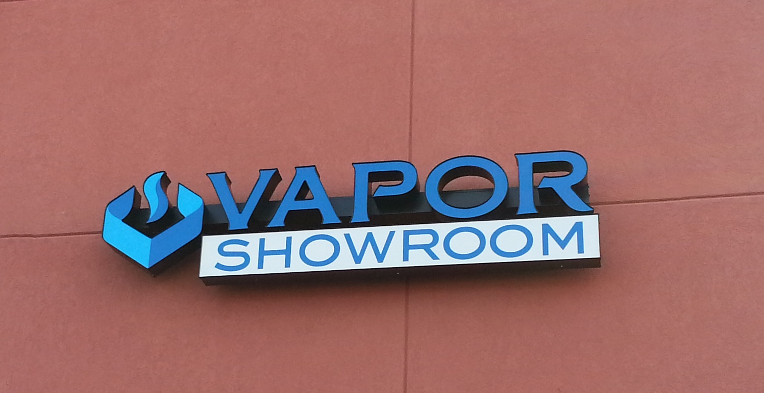 New Outdoor Signs installed for E-Cig Retailer